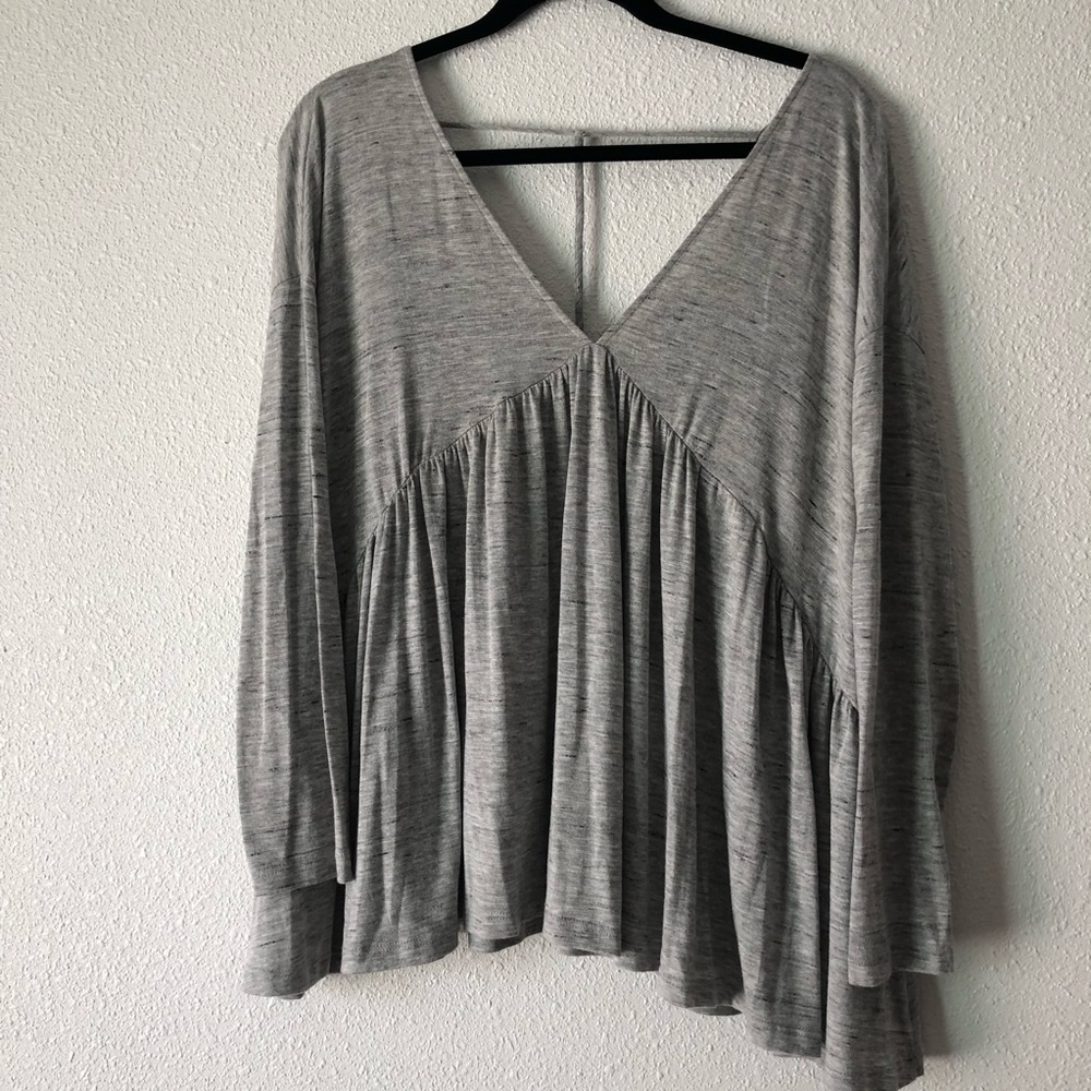 LONG SLEEVE STRAPPY TOP